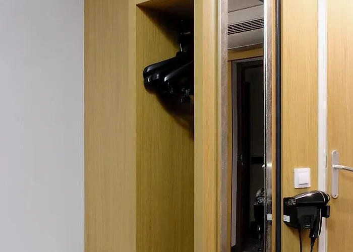 Отель In Nancy 2*